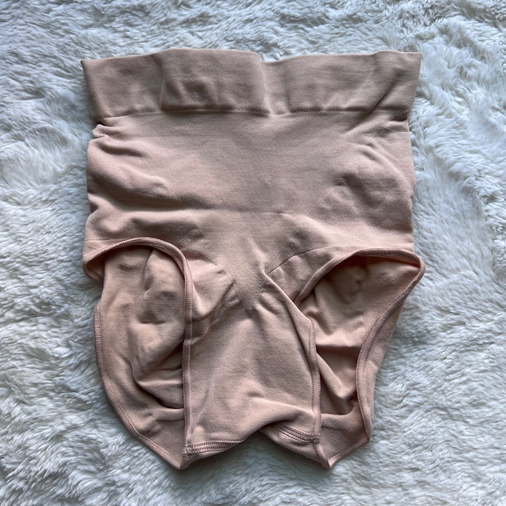 SKIMS Sculpting Mid Thigh Brief Nude High Waist Ruched Back XXS/XS SH-MWB-9101